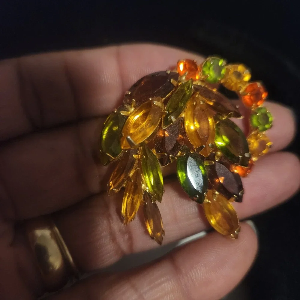 Vintage Amber Green Orange Rhinestone Layered Brooch Gold Tone Autumn Fall Jewel